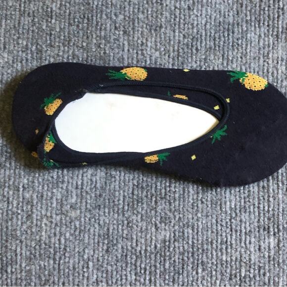 J.Crew Women's Ankle Pineapple Print No Show Socks - Picture 5 of 12